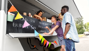 Anniversaire est une touche gourmande pour votre Food truck d'événement